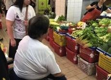 娱乐吃瓜酱买菜视频下载,美食生活两不误